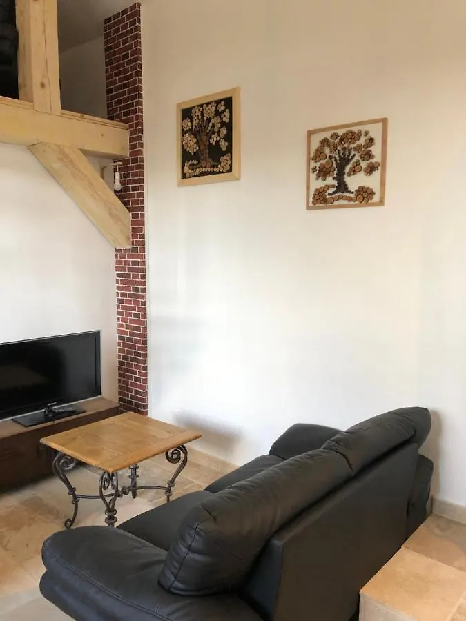 gite au Mas pommier Arles 0*,  France