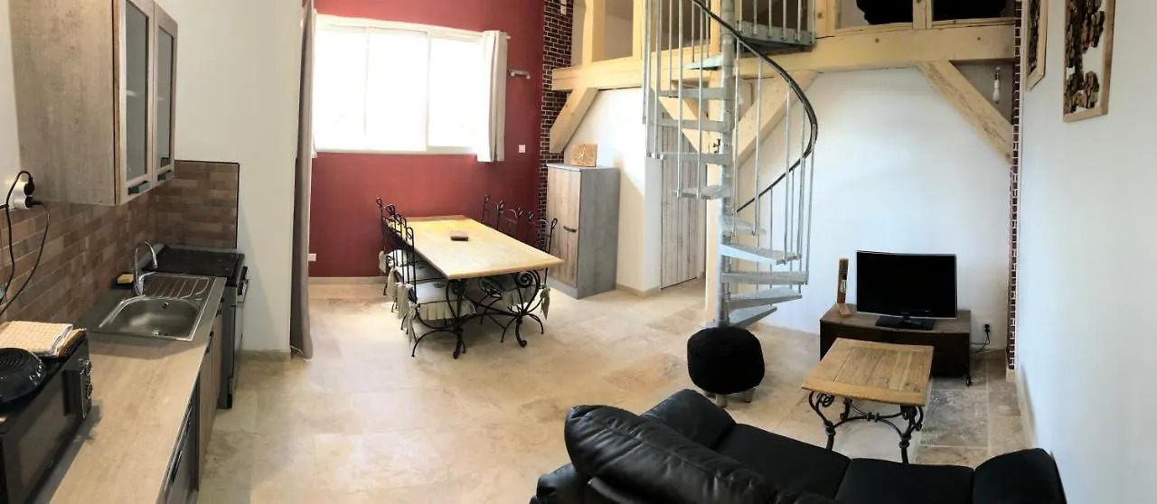 Hébergement de vacances gite au Mas pommier Arles